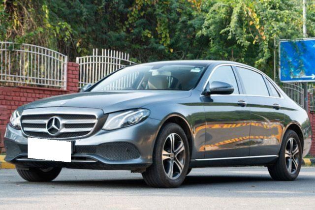 Mercedes-Benz E-Class एक्सक्लूसिव ई 220डी Second-hand 2020 Mercedes-Benz E-Class एक्सक्लूसिव ई 220डी for sale in New Delhi
