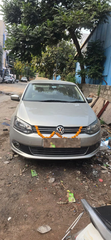 2011 Volkswagen Vento पेट्रोल हाईलाइन