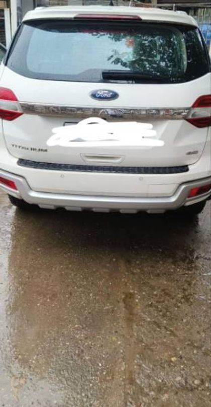 2016 Ford Endeavour 3.2 Titanium AT 4x4