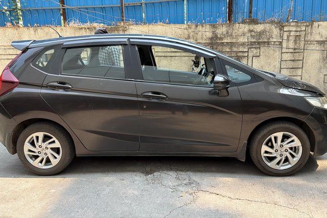 Honda Jazz 1.2 वी i VTEC Second-hand 2016 Honda Jazz 1.2 वी i VTEC for sale in Thane