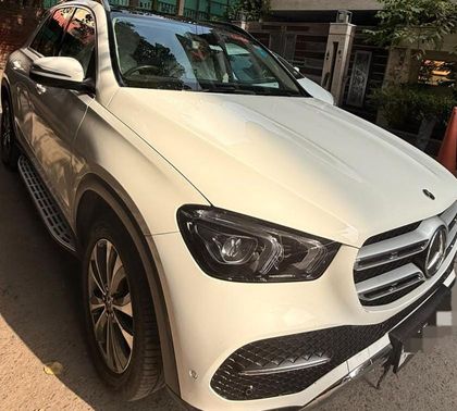 2021 Mercedes-Benz GLE 300d बीएस6