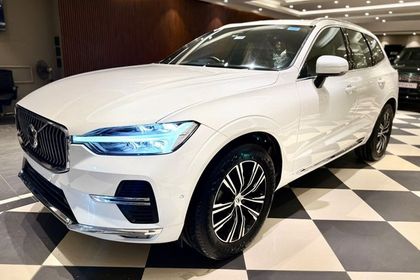 2021 Volvo XC60 बी5 Inscripition
