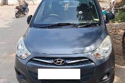 2016 हुंडई आई10 Magna 1.1L