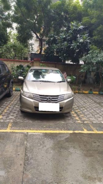 2011 होंडा सिटी 1.5 S MT