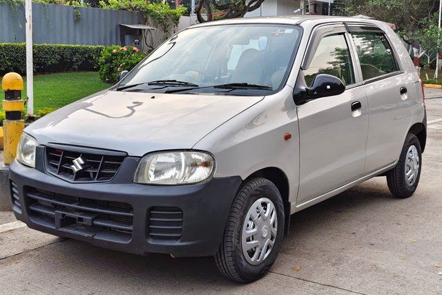 Second-hand 2011 Maruti Suzuki Alto 800 LXi for sale in Indore