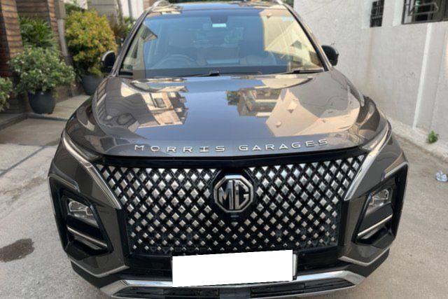 Second-hand 2023 MG Hector 1.5 टर्बो Savvy Pro CVT बीएस6 for sale in New Delhi