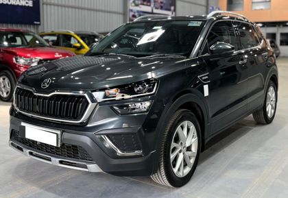 2025 Skoda Kushaq 1.5 लीटर प्रेस्टीज डीएसजी