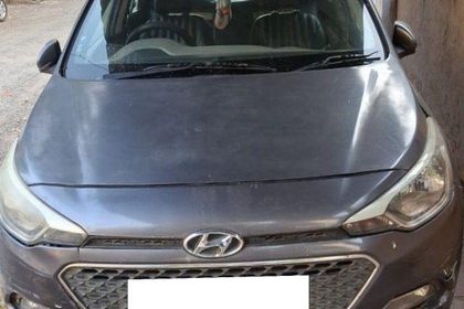 2014 Hyundai i20 स्पोर्टज़ ऑप्शन 1.2