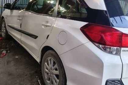 2015 Honda Mobilio V i-VTEC