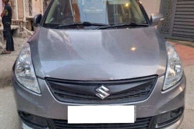 Maruti Suzuki Swift Dzire वीएक्सआई Second-hand 2013 Maruti Suzuki Swift Dzire वीएक्सआई for sale in New Delhi
