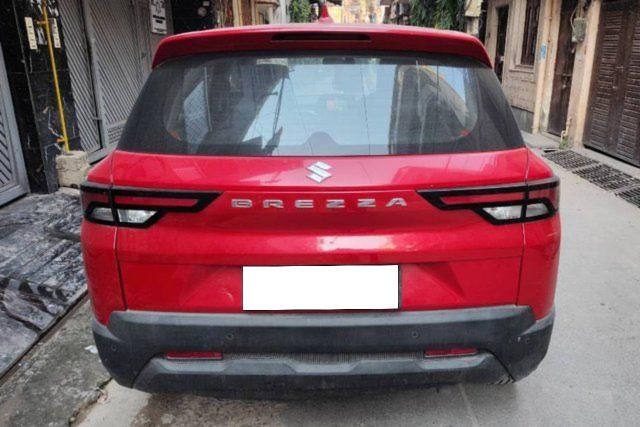 Second-hand 2024 Maruti Suzuki Brezza वीएक्सआई for sale in New Delhi