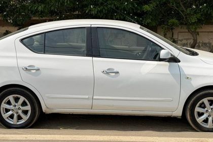 2012 Nissan Sunny डीजल XV