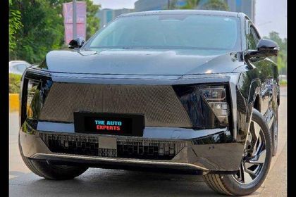 2025 Mahindra XEV 9e पैक थ्री