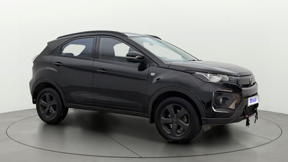 2023 Tata Nexon XZ प्लस LUX Dark Edition डीजल बीएस6