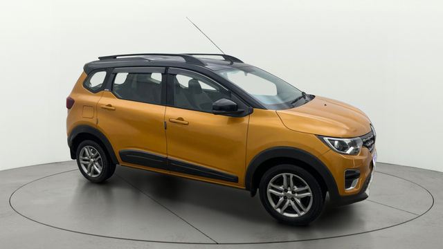Second-hand 2021 Renault Triber RXZ for sale in Bangalore