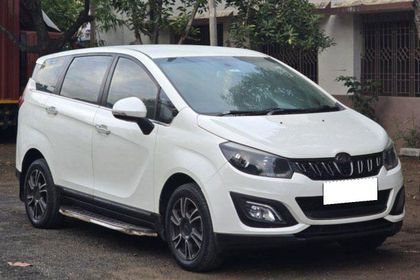 2019 Mahindra Marazzo M8