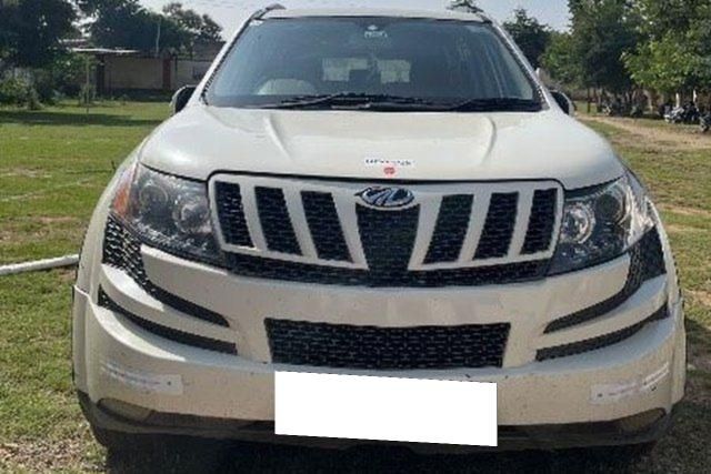 Mahindra XUV500 W8 FWD Second-hand 2012 Mahindra XUV500 W8 FWD for sale in Udaipur