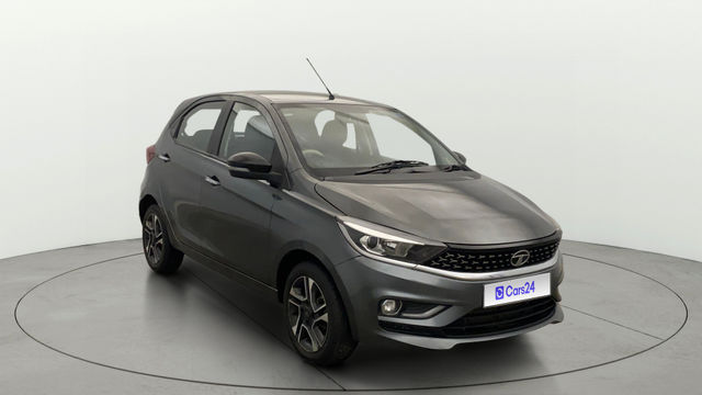 Second-hand 2023 Tata Tiago XZ Plus for sale in Lucknow
