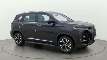 2023 MG Hector Savvy Pro CVT 2023-2025