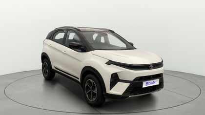 2023 Tata Nexon Fearless एस रेनफोर्स्ड DT डीजल AMT