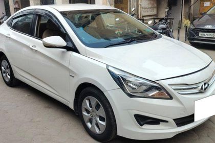 2016 Hyundai Verna 1.6 VTVT एस रेनफोर्स्ड