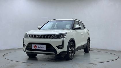 2020 महिंद्रा एक्सयूवी300 W8 Opt