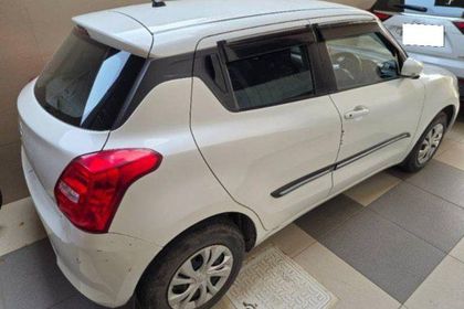2020 Maruti Suzuki Swift AMT VXI