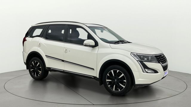 Mahindra XUV500 W11 AT बीएस4 Second-hand 2019 Mahindra XUV500 W11 AT बीएस4 for sale in Bangalore