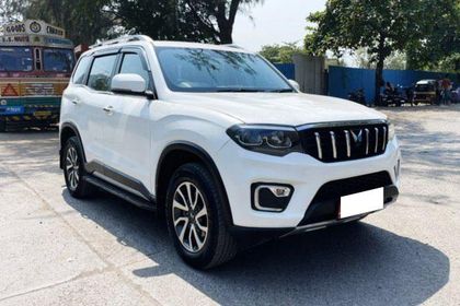2023 Mahindra Scorpio N Z8L डीजल 2023-2025