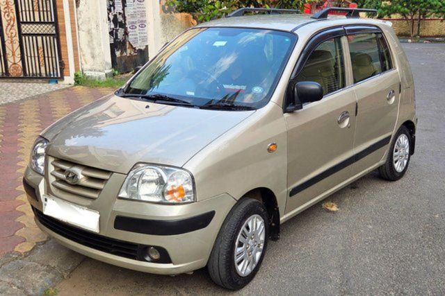 Second-hand 2011 Hyundai Santro Xing GLS for sale in Kolkata