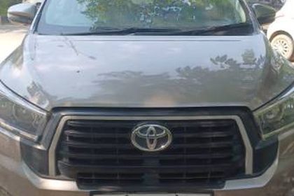 2023 Toyota Innova Crysta 2.4 G 7 STR