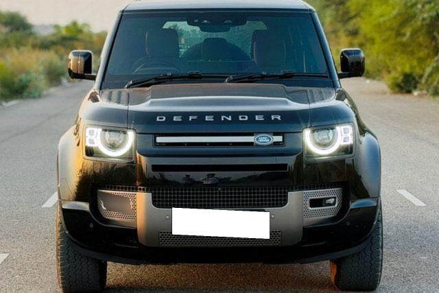 Land Rover Defender 5.0 l X-Dynamic HSE 90 Second-hand 2025 Land Rover Defender 5.0 l X-Dynamic HSE 90 for sale in Mohali
