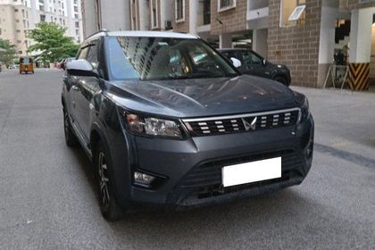 2023 Mahindra XUV300 W6 डीजल