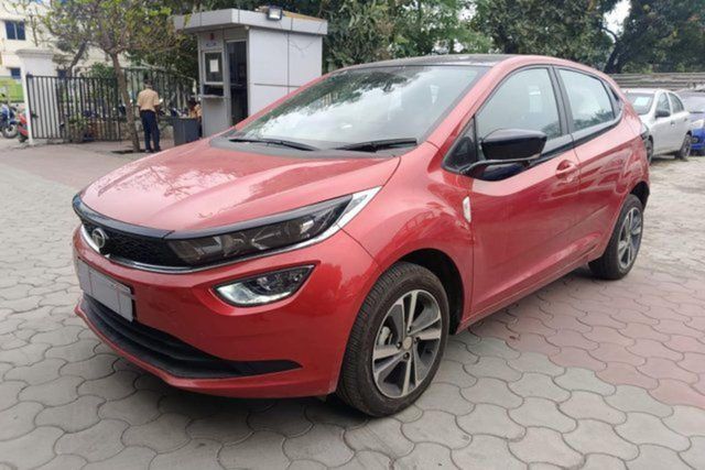 Tata Altroz XZA प्लस OS DCT Second-hand 2024 Tata Altroz XZA प्लस OS DCT for sale in Chennai