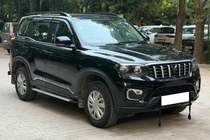 2023 Mahindra Scorpio N Z4