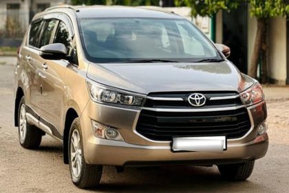 2020 Toyota Innova Crysta 2.4 जी MT