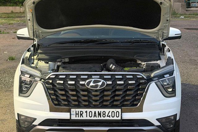 Second-hand 2021 Hyundai Alcazar प्लैटिनम (O) डीजल AT बीएस6 for sale in New Delhi