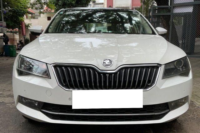Skoda Superb LK 1.8 TSI AT Second-hand 2016 Skoda Superb LK 1.8 TSI AT for sale in Chennai