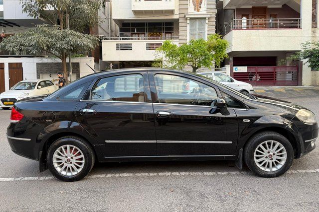 Fiat Linea Emotion Second-hand 2010 Fiat Linea Emotion for sale in Bangalore