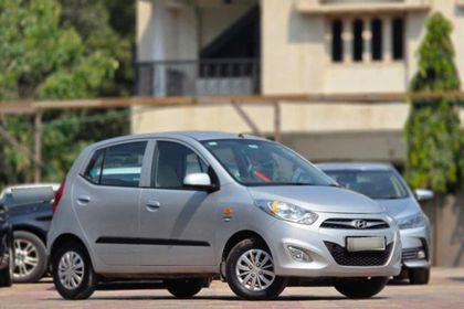 2014 Hyundai i10 स्पोर्टज़ 1.1L
