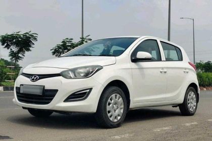 2014 Hyundai i20 मैग्ना 1.2