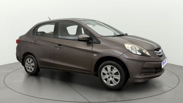 Second-hand 2015 Honda Amaze एस रेनफोर्स्ड i-Vtech for sale in New Delhi