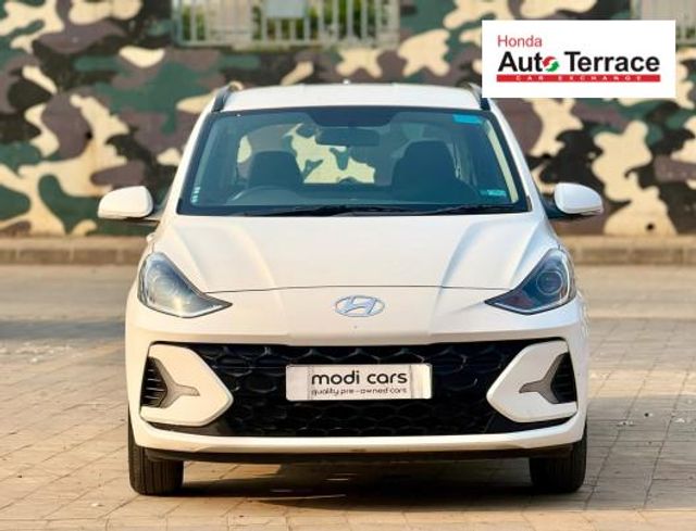 Second-hand 2023 Hyundai Grand i10 Nios AMT Sportz for sale in Mumbai