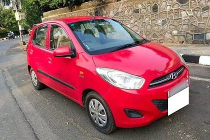 2011 हुंडई आई10 Magna
