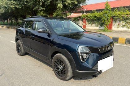 2025 Mahindra XUV 3XO MX2 Pro AT