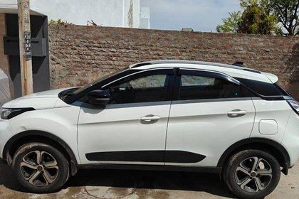 2022 Tata Nexon XZ प्लस बीएस6