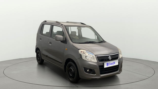 Second-hand 2017 Maruti Suzuki Wagon R वीएक्सआई BS IV for sale in Lucknow
