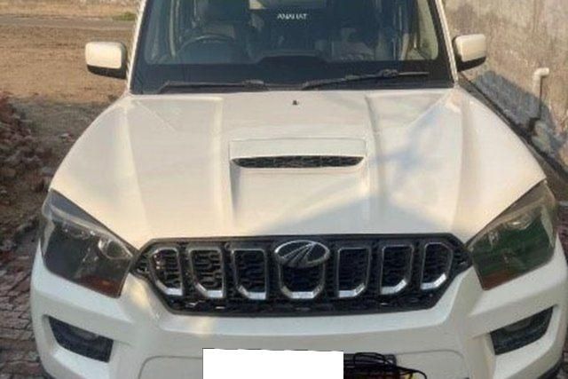 Mahindra Scorpio 1.99 S10 Second-hand 2015 Mahindra Scorpio 1.99 S10 for sale in Faridkot