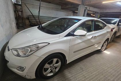 2013 Hyundai Elantra SX