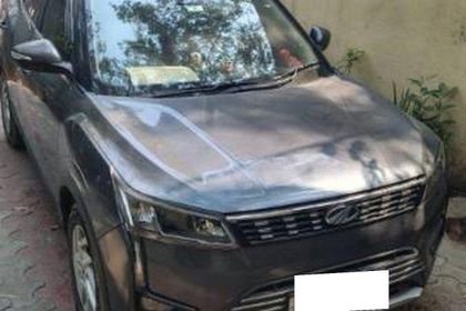 2022 Mahindra XUV300 W8 BSVI
